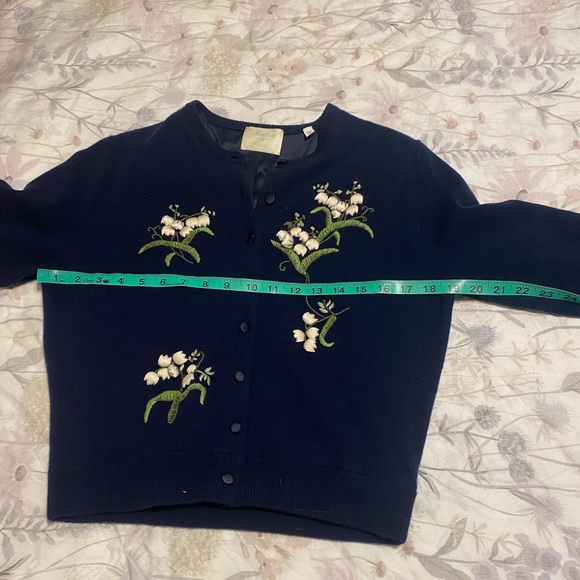 Doen Heirloom Cardigan, Medium, VGUC - Picture 10 of 10